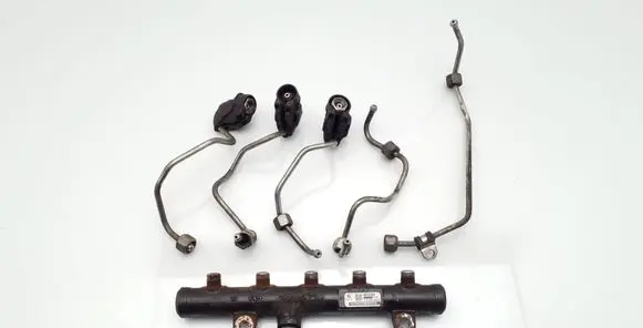 Volvo V70 Fuel main line pipe 9681649580