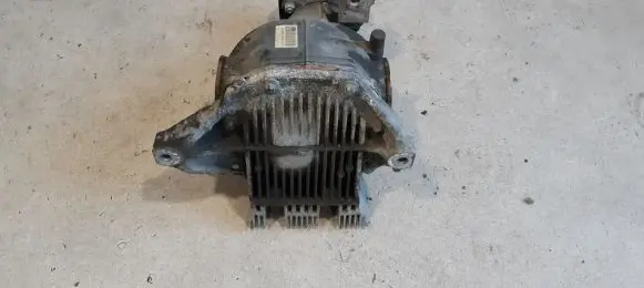 Mercedes-Benz C AMG W204 Rear differential A2043503314
