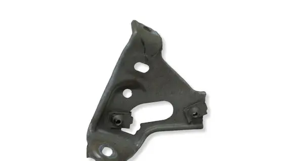 Opel Astra J Fender mounting bracket 13276370