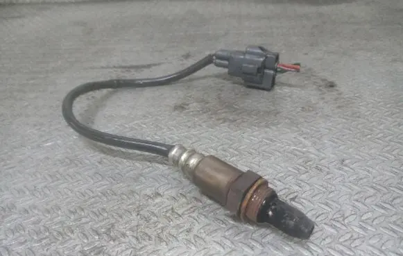 Opel Astra J Lambda probe sensor 8980898250 2112005360