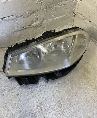 Renault Megane II Headlight/headlamp 89306990 8200073220J