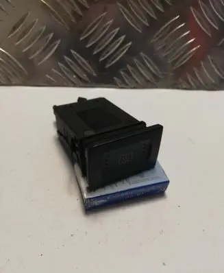 Volkswagen Golf IV Windscreen/window heater switch 1J0953235b 1J0959621B 1J0953235E