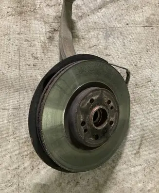 Mercedes-Benz ML W164 Front wheel hub spindle knuckle