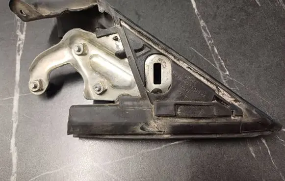 Ford Mustang VI Rubber seal front coupe door FR3B6321471A