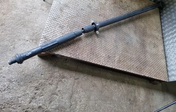 BMW 2 F44 Rear driveshaft/prop shaft 8605878