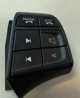 Volvo V50 Steering wheel buttons/switches 31313951