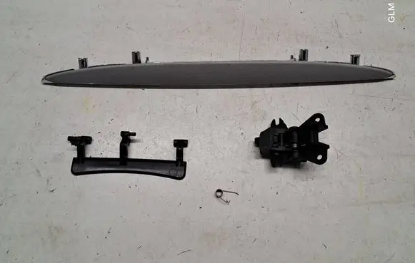 Mercedes-Benz CLK A209 C209 Glove box lock 532040084