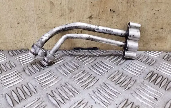 Air conditioning (A/C) pipe/hose