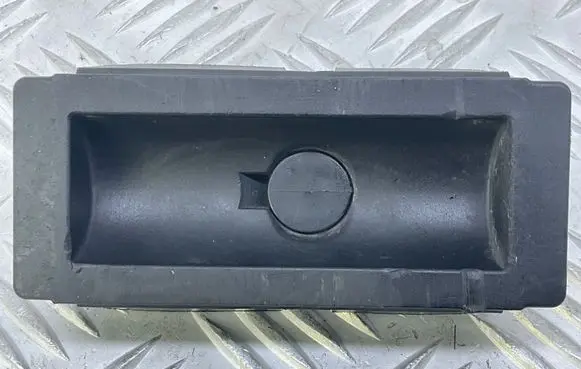 Audi A6 Allroad C7 Jacking socket point 4G0802847