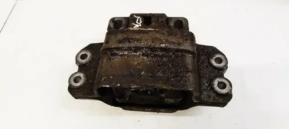 Volkswagen Caddy Engine mount bracket 1K0199555