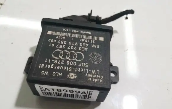 Audi A8 S8 D3 4E Light module LCM 4E0907357