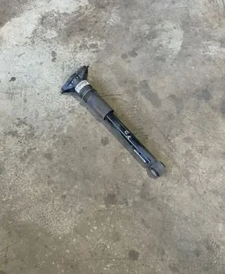 Rear shock absorber/damper