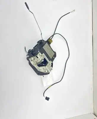 Mercedes-Benz CLS C219 Front door lock 2197200335 004137112634