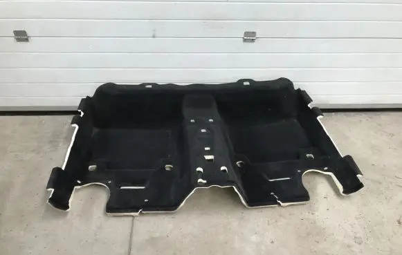BMW 3 G20 G21 Rear floor carpet liner 7483082
