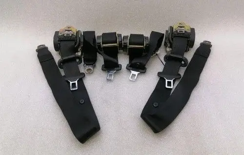 Porsche 911 996 Front seatbelt buckle 99680303302