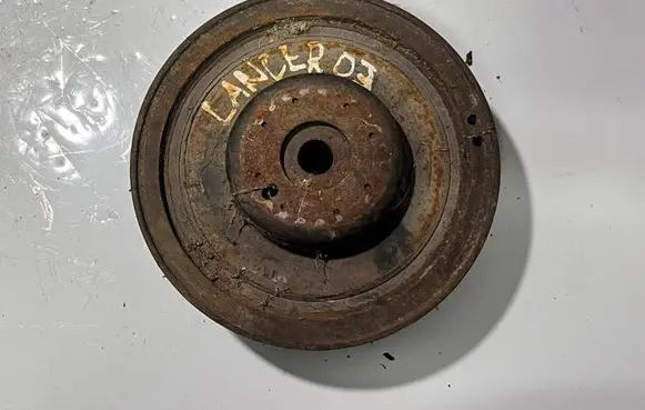 Mitsubishi Lancer Crankshaft pulley