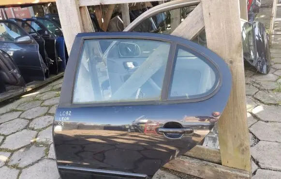 Seat Toledo II (1M) Rear door