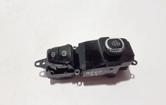 Volvo XC60 Engine start stop button switch 31481452