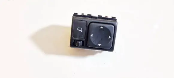 Nissan Note (E11) Wing mirror switch