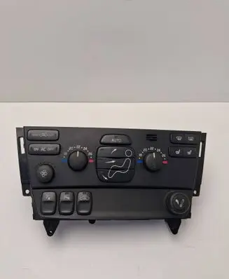 Volvo V70 Climate control unit 30746022