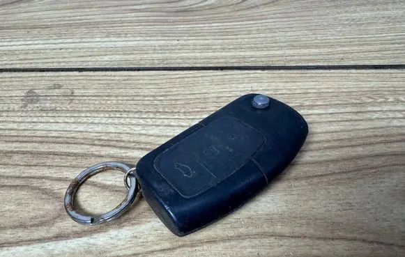Ford Mondeo MK IV Ignition key/card 