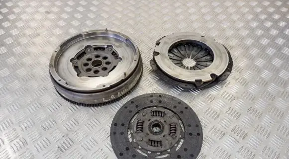 Land Rover Evoque I Clutch set kit 6G916477DA