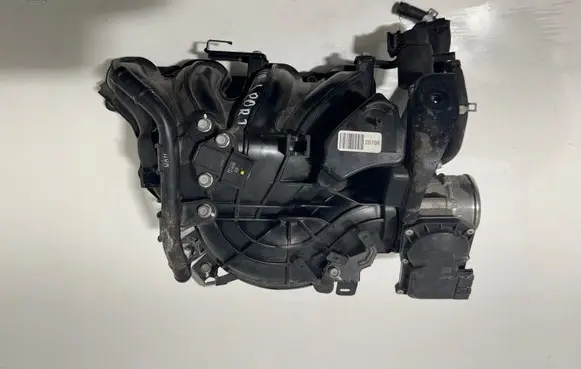KIA Sportage Intake manifold 393002G000 351002B340