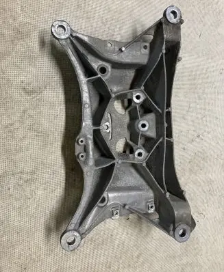 Audi A6 S6 C8 4K Gearbox mounting bracket 4K0399262J