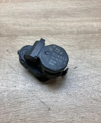 BMW 7 E65 E66 Air flap motor/actuator 6935082