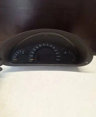Mercedes-Benz C W203 Speedometer (instrument cluster) A2035403411 1100088963