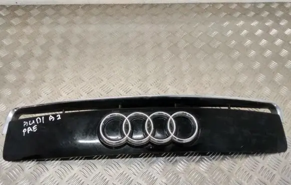 Audi A2 Front grill 8Z0010155E