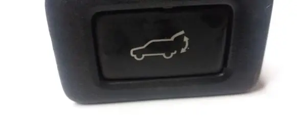 Subaru Outback Tailgate opening switch 