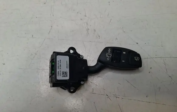 BMW 5 E60 E61 Wiper control stalk 6924107