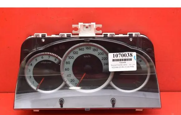Toyota Corolla Verso E121 Speedometer (instrument cluster) 838000F021A