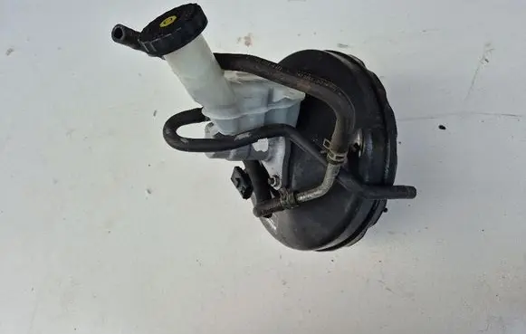 Mitsubishi ASX Brake booster 4680A111