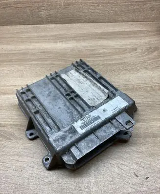 Peugeot 406 Engine control unit/module ECU 9630650880