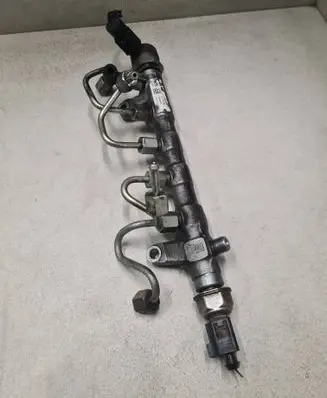 Volkswagen Tiguan Fuel main line pipe 057130764AB 0281006075 03L130089J