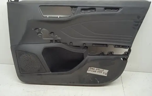 Ford Focus ST Rear door card panel trim A13898546