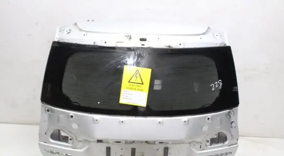 Lexus CT 200H Tailgate/trunk/boot lid 1G1