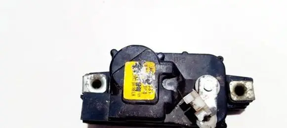 Hyundai Lantra II Central locking motor 