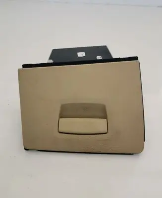 BMW 5 F10 F11 Glove box 9166696