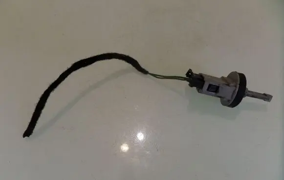 Volkswagen Touran I Interior temperature sensor 1K0907543A