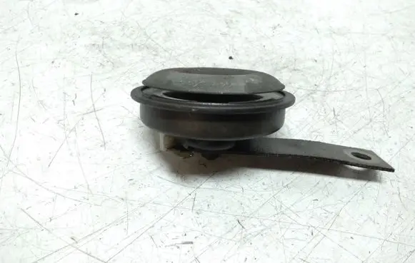 Nissan Navara D22 Horn signal