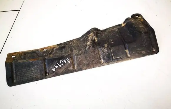 Nissan Juke I F15 Other exterior part 748151ke0a