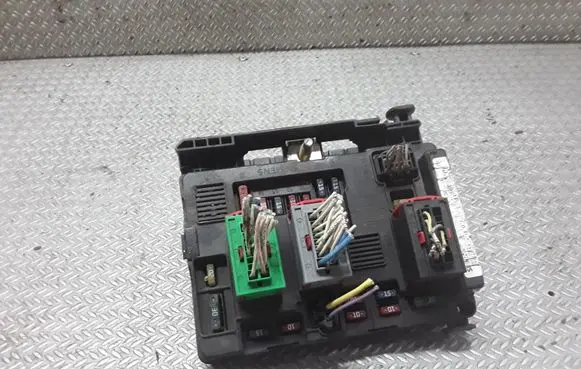 Citroen C5 Fuse module