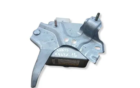 Toyota Yaris Power steering control unit/module 896500D110 6900001067 2250000540