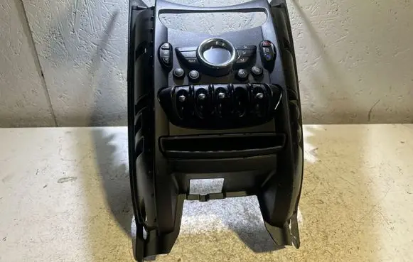 Mini Cooper Countryman R60 Climate control unit E1060547