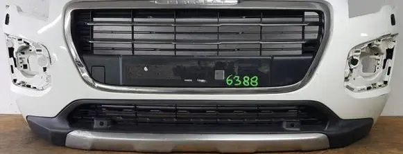 Peugeot 3008 I Front bumper C0650091