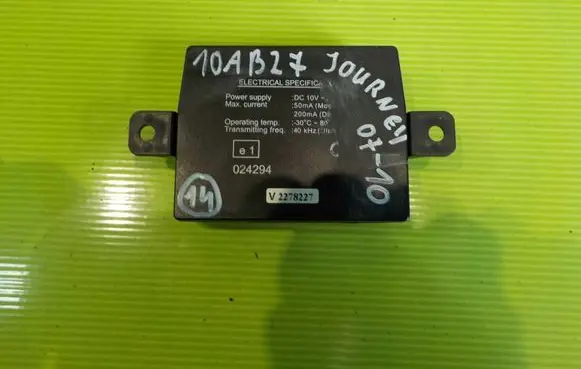 Dodge Journey Parking PDC sensor 024294 10AB27