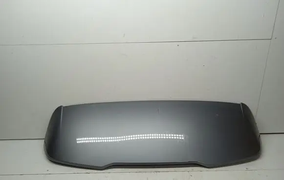 Tailgate/trunk spoiler